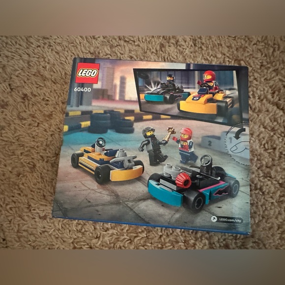 LEGO City Go-Karts and Race Drivers Toy Set 60400 - Picture 2 of 2